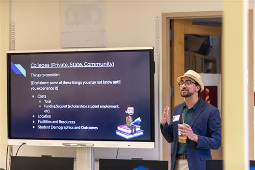 Pulaski alumnus Jordan Smith giving a career services presentation to current Pulaski students.